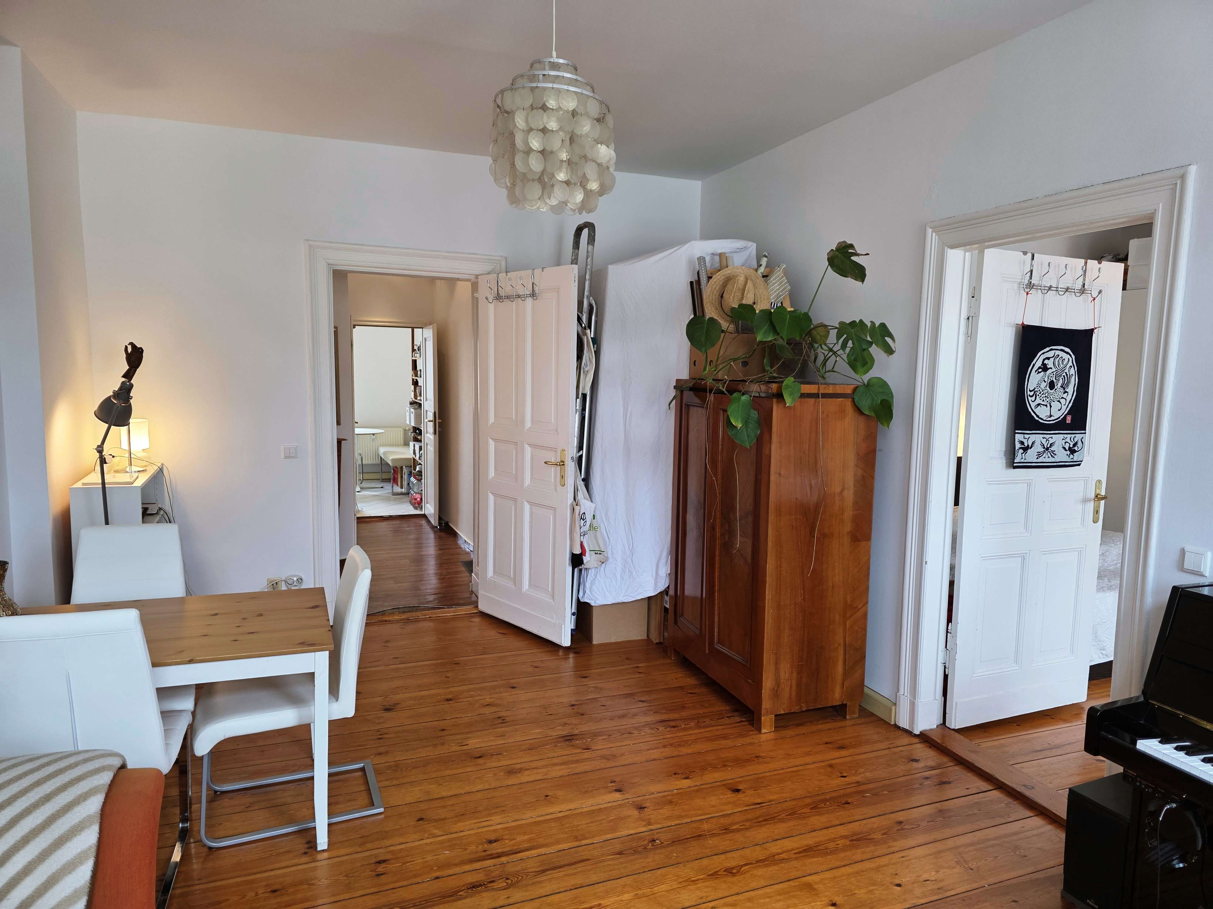  Stylish, Bright & Cosy With Balcony In Friedrichshain  -  Stylish, bright & cosy with balcony in Friedrichshain  - Gallery -  1