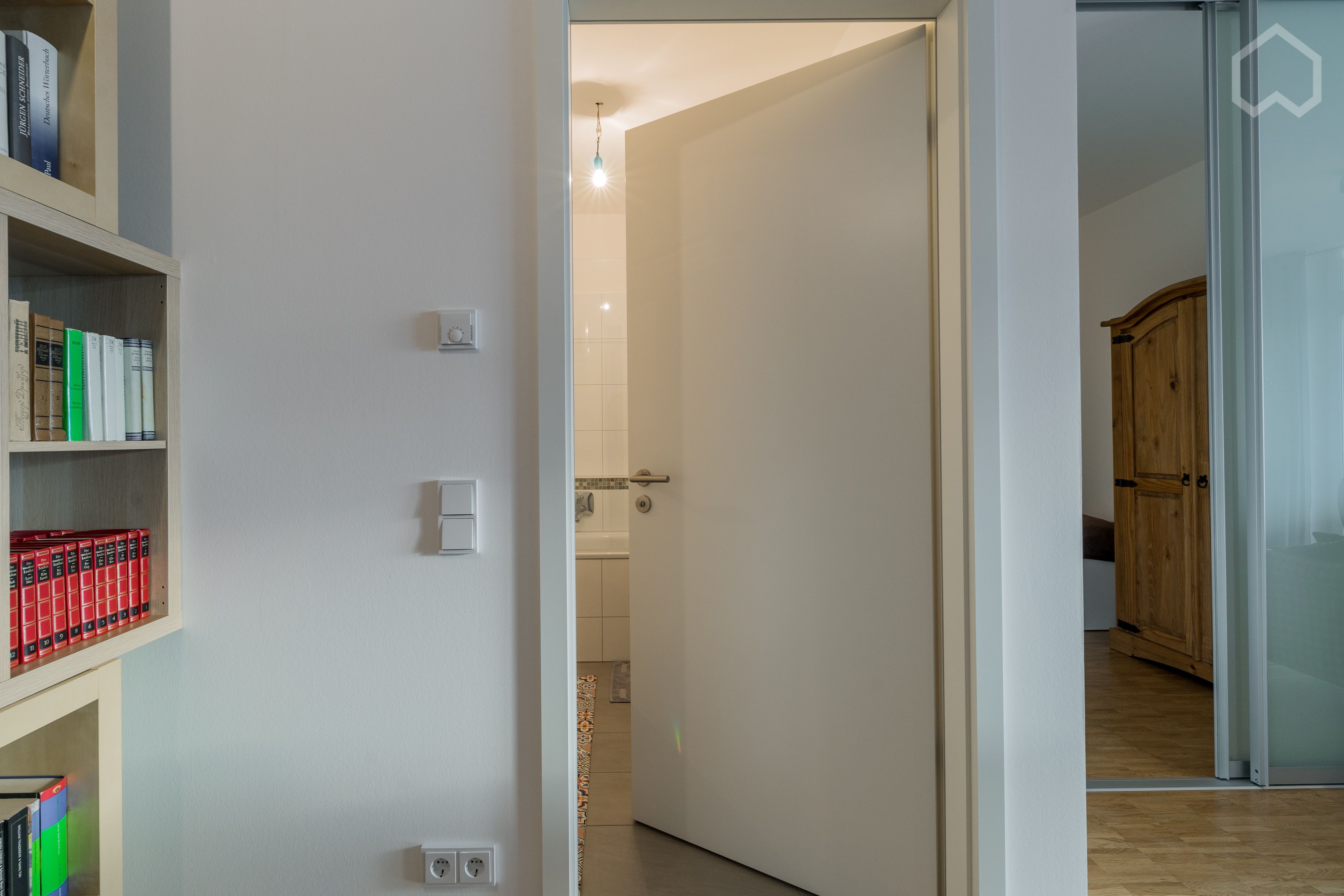  Urban Living: Nice & Spacious Flat With Car Parking  -  Urban living: Nice & spacious flat with car parking  - Gallery -  19