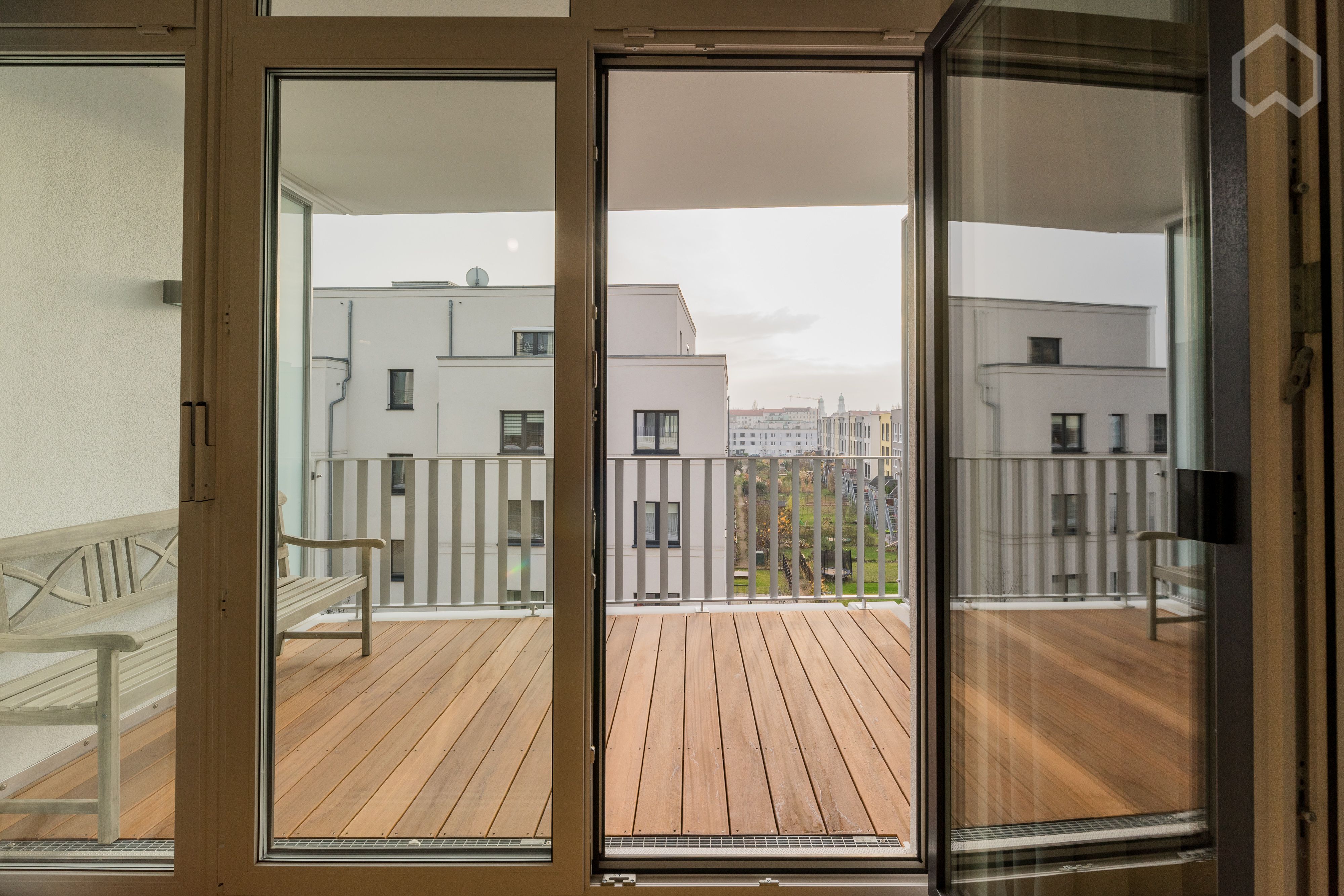  Urban Living: Nice & Spacious Flat With Car Parking  -  Urban living: Nice & spacious flat with car parking  - Gallery -  17