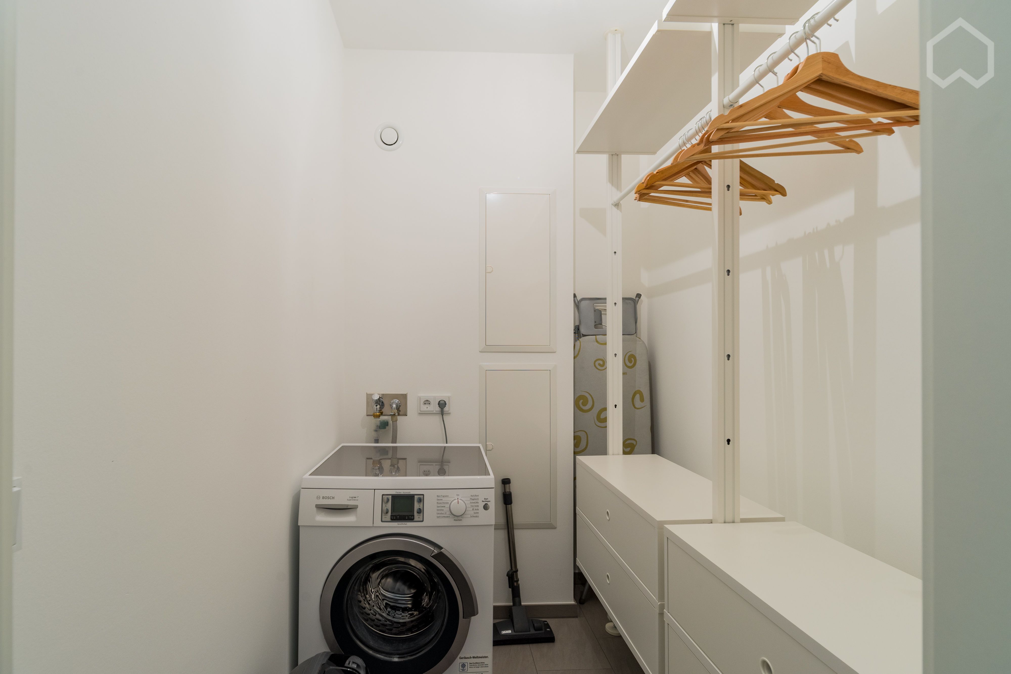 Urban Living: Nice & Spacious Flat With Car Parking - Urban living: Nice & spacious flat with car parking - Gallery - 6