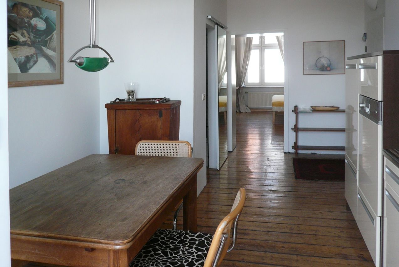 Very Lovely Apartment With South Facing Balcony And High Ceilings In Central Location - Very lovely apartment with south facing balcony and high ceilings in central location - Gallery - 7