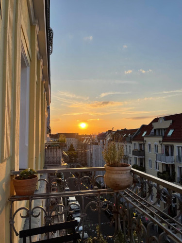 Fantastic & amazing home in popular area, Berlin