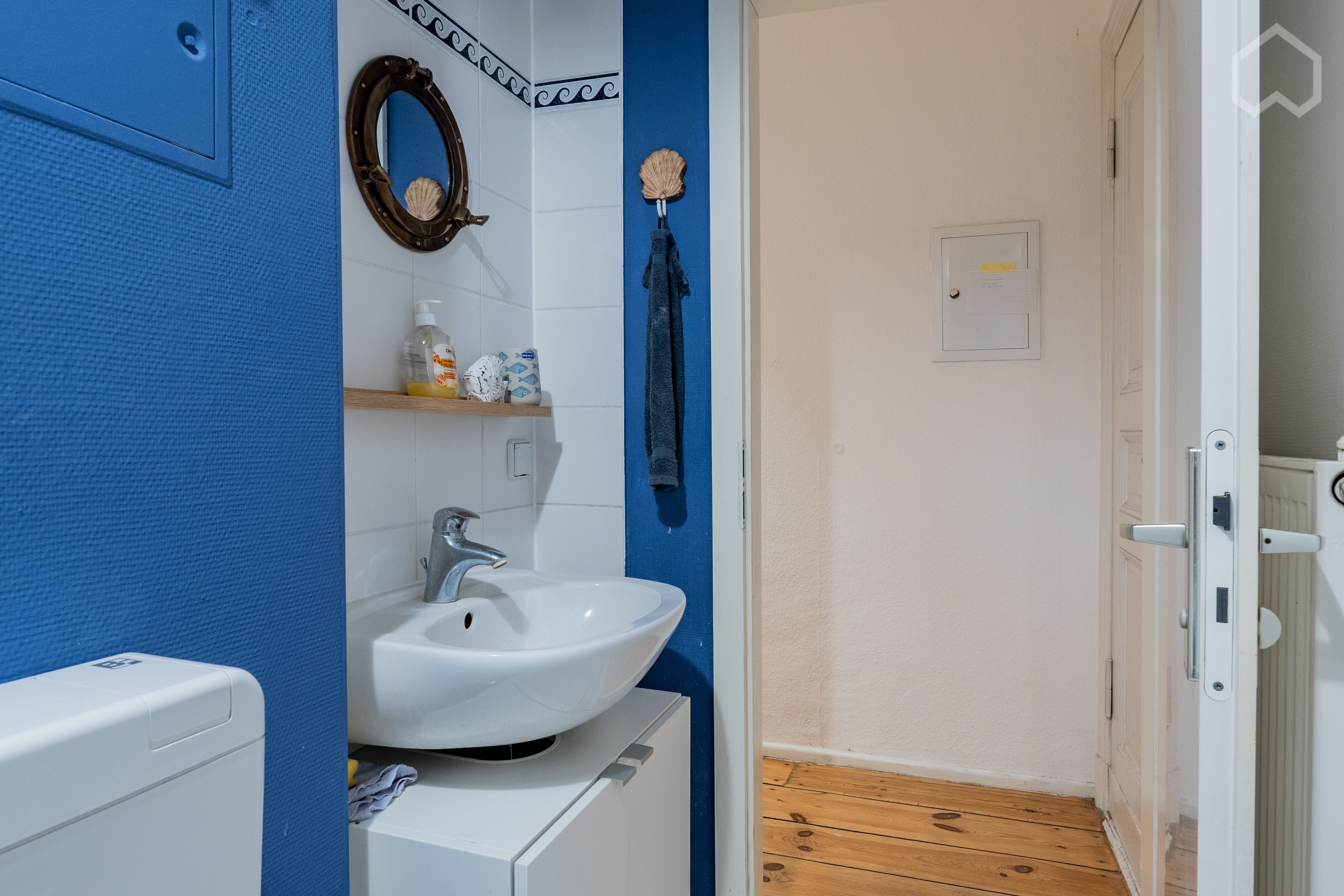  Lovingly Furnished, Cozy Apartment In Friedrichshain  -  Lovingly furnished, cozy apartment in Friedrichshain  - Gallery -  15