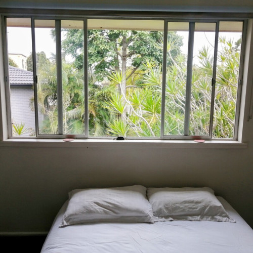 2-story hillside, beach forest town