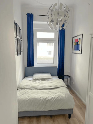 Homely single bedroom in Neukölln