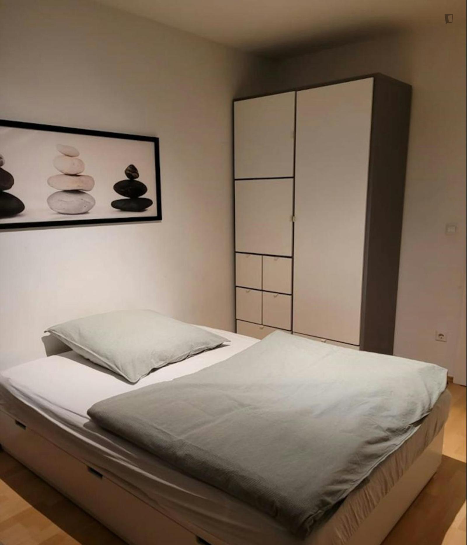 Nice Double Bedroom Near Annemirl-Bauer-Platz - Nice double bedroom near Annemirl-Bauer-Platz - Gallery - 1