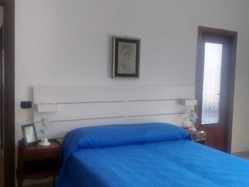 Bed breakfast with private bathroom