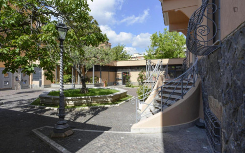 Inviting double ensuite bedroom near Piazza Nicola Cavalieri