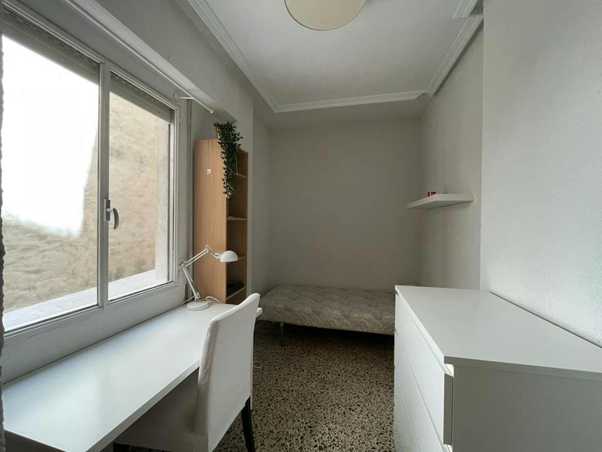 Private Room - Calle Alejandro Séiquer, Murcia - Gallery - 1