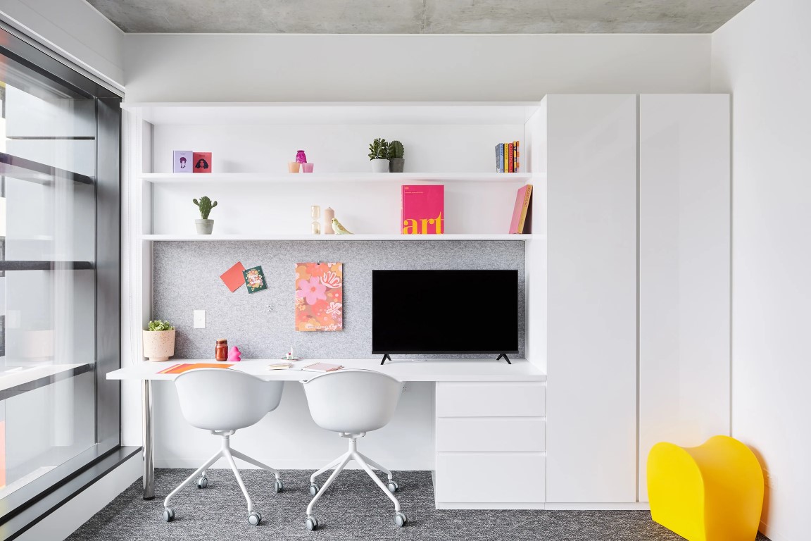 Queen Bed Apartment, Standard View - Scape Carlton - Gallery - 5