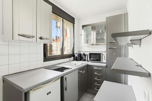 Place Victor Basch, Lyon