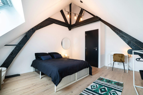 Rue Notre-Dame Débonnaire, Mons