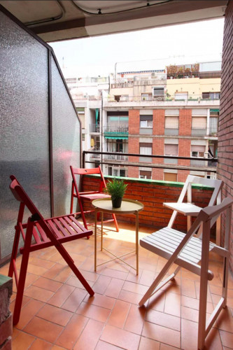 Inviting and homely 3-bedroom flat near the Clot metro station - Gallery - 17
