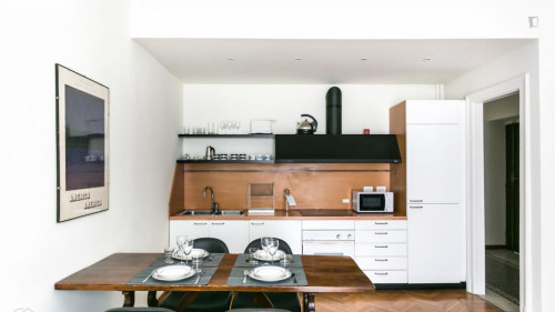 Stunning 2 bedroom flat in City Life - Gallery - 14