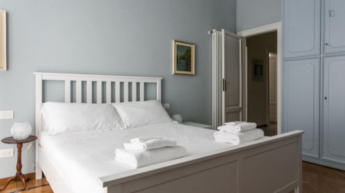 Stunning 2 bedroom flat in City Life - Gallery - 25