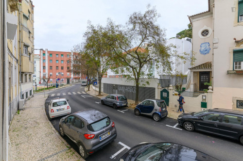 Pleasant 3-bedroom apartment near Anjos metro station - Gallery - 22
