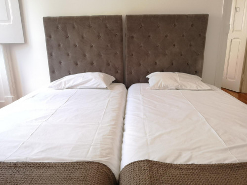 Pleasant 3-bedroom apartment near Anjos metro station - Gallery - 26