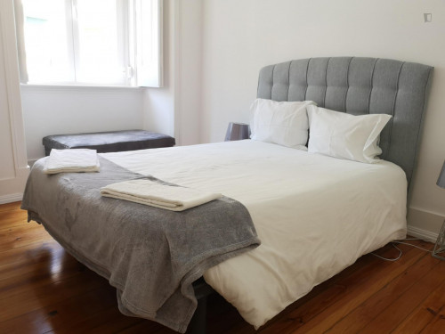 Pleasant 3-bedroom apartment near Anjos metro station - Gallery - 42