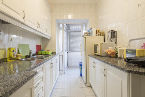 Cool double bedroom near Cidade Universitária