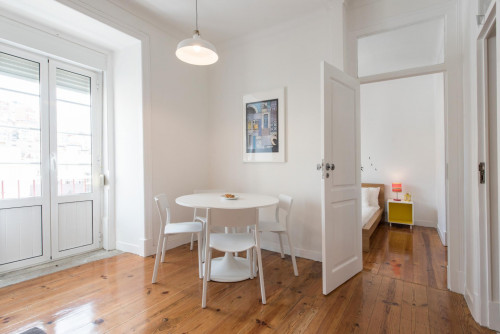 2-Bedroom apartment near Martim Moniz metro station - Gallery - 6