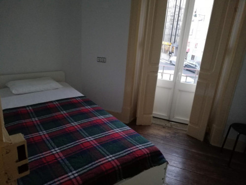 Cozy single bedroom near Alameda metro station