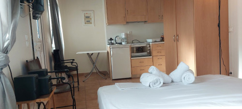 3is Septemvriou, Athens