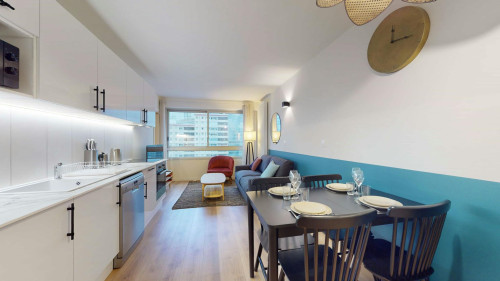 Square Henri Regnault, Courbevoie