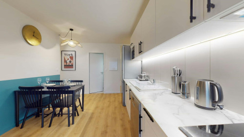 Square Henri Regnault, Courbevoie