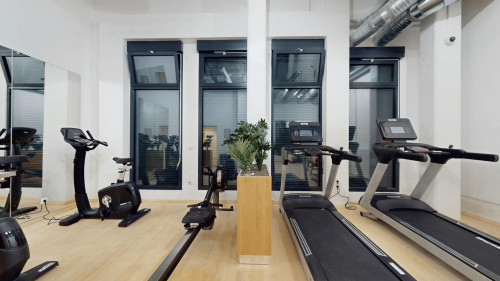 Place de la Pergola, Cergy