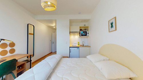 Place de la Pergola, Cergy