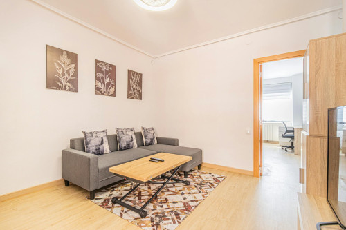 Calle de Montañés, Zaragoza - Gallery - 5