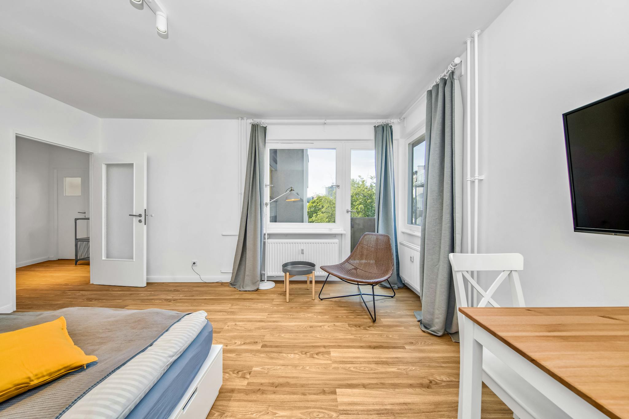 Entire Place - Albrechtstraße, Berlin - Gallery - 1