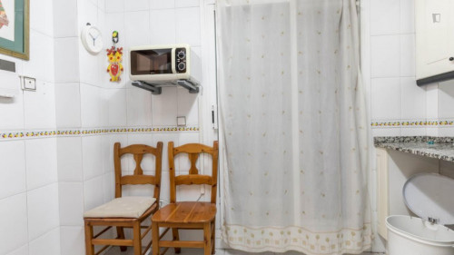 Single room in Malilla - Gallery - 7