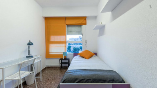 Single room in Malilla