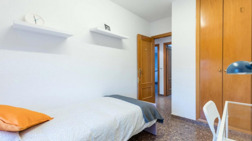 Single room in Malilla