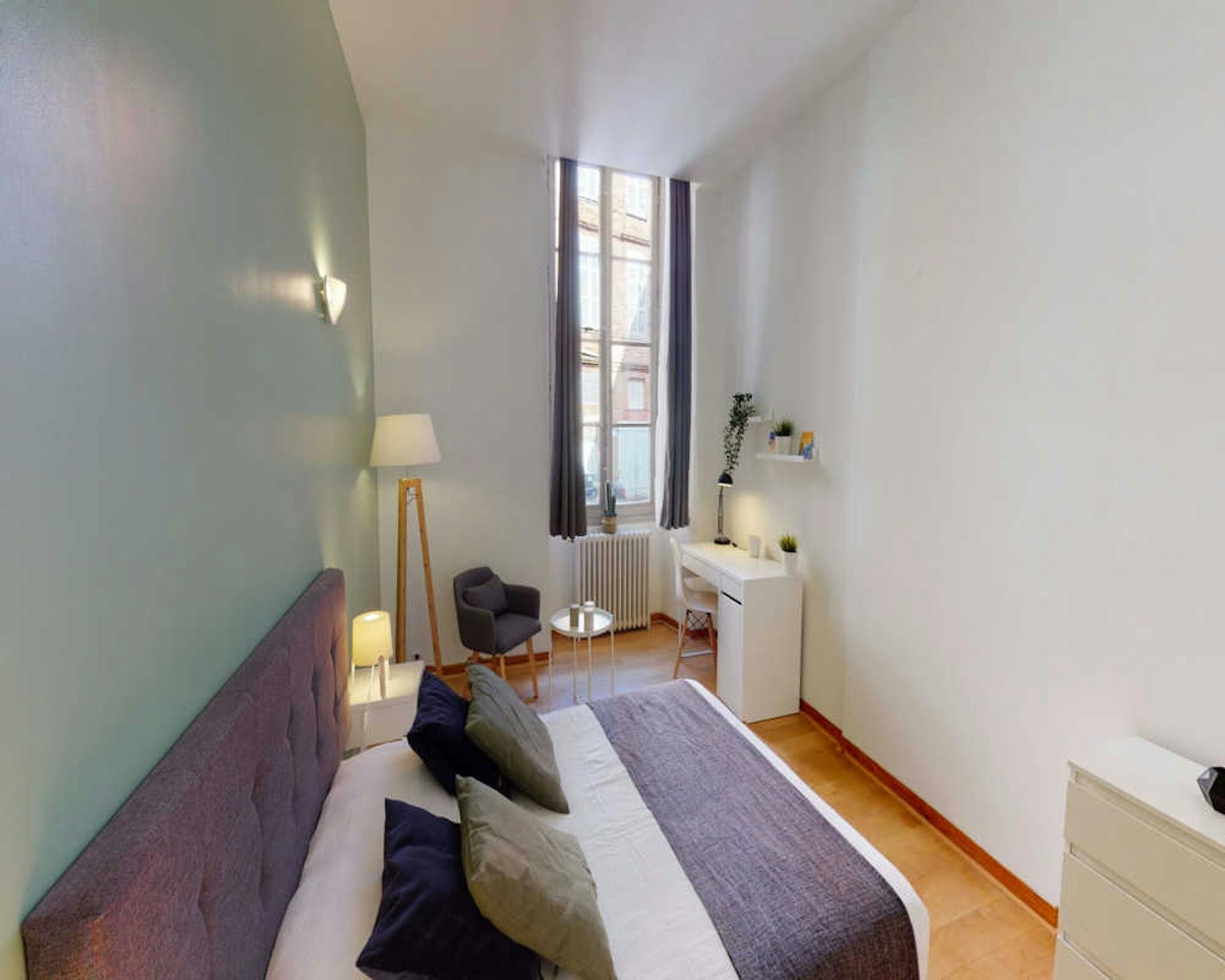 Private Room - 1