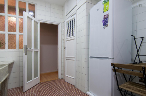 Grand double bedroom near the Àngel Guimerà metro staiton  - Gallery -  5