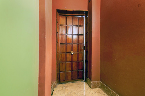 Grand double bedroom near the Àngel Guimerà metro staiton - Gallery - 11