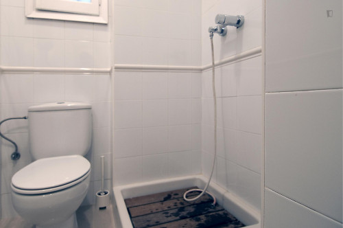 Grand double bedroom near the Àngel Guimerà metro staiton - Gallery - 10