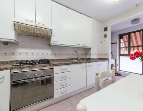 Charming single bedroom close to ITI - Instituto Tecnológico de Informática