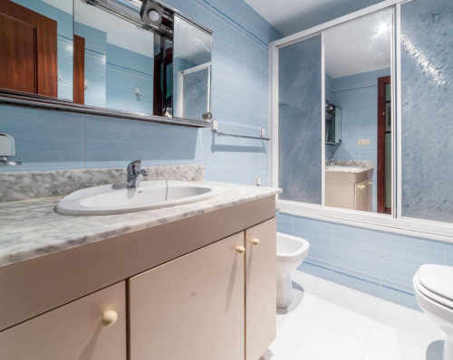 Charming single bedroom close to ITI - Instituto Tecnológico de Informática