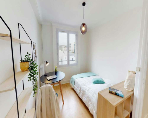 Rue de Saussure, Paris