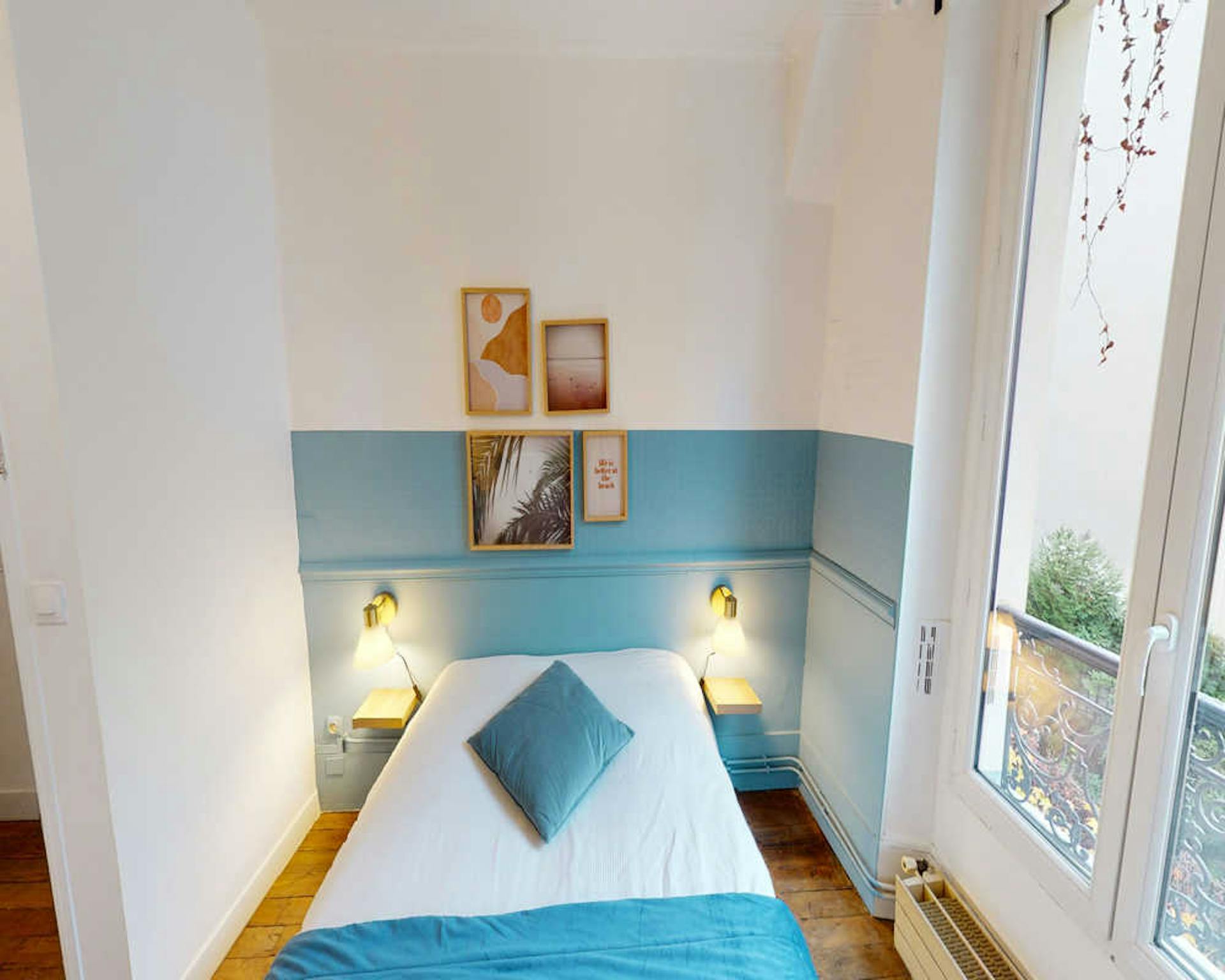  Private Room  -  Rue de Passy, Paris  - Gallery -  1