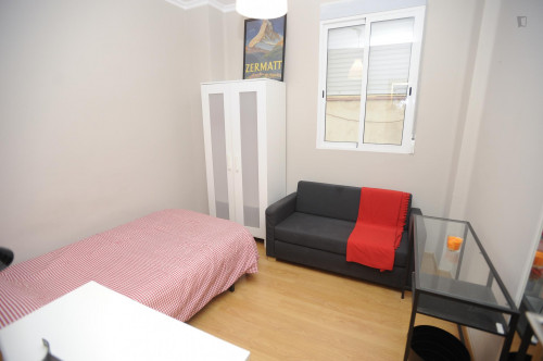 Homely single bedroom in the heart of Valencia