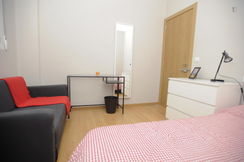 Homely single bedroom in the heart of Valencia  - Gallery -  5
