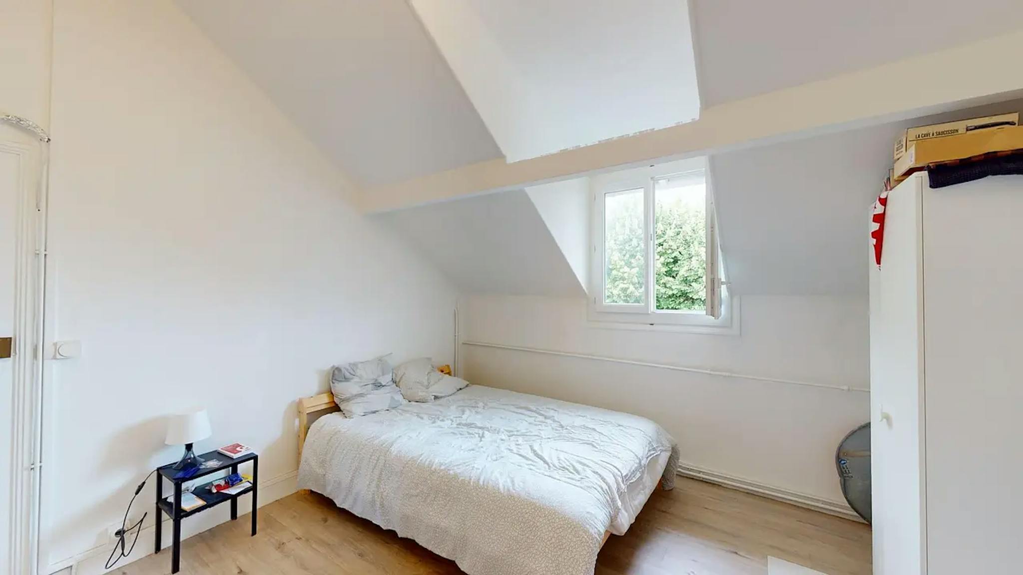Private Room - 1