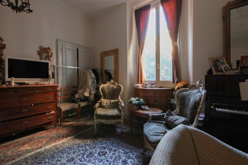 Double bedroom in 4-bedroom apartment - Gallery - 6