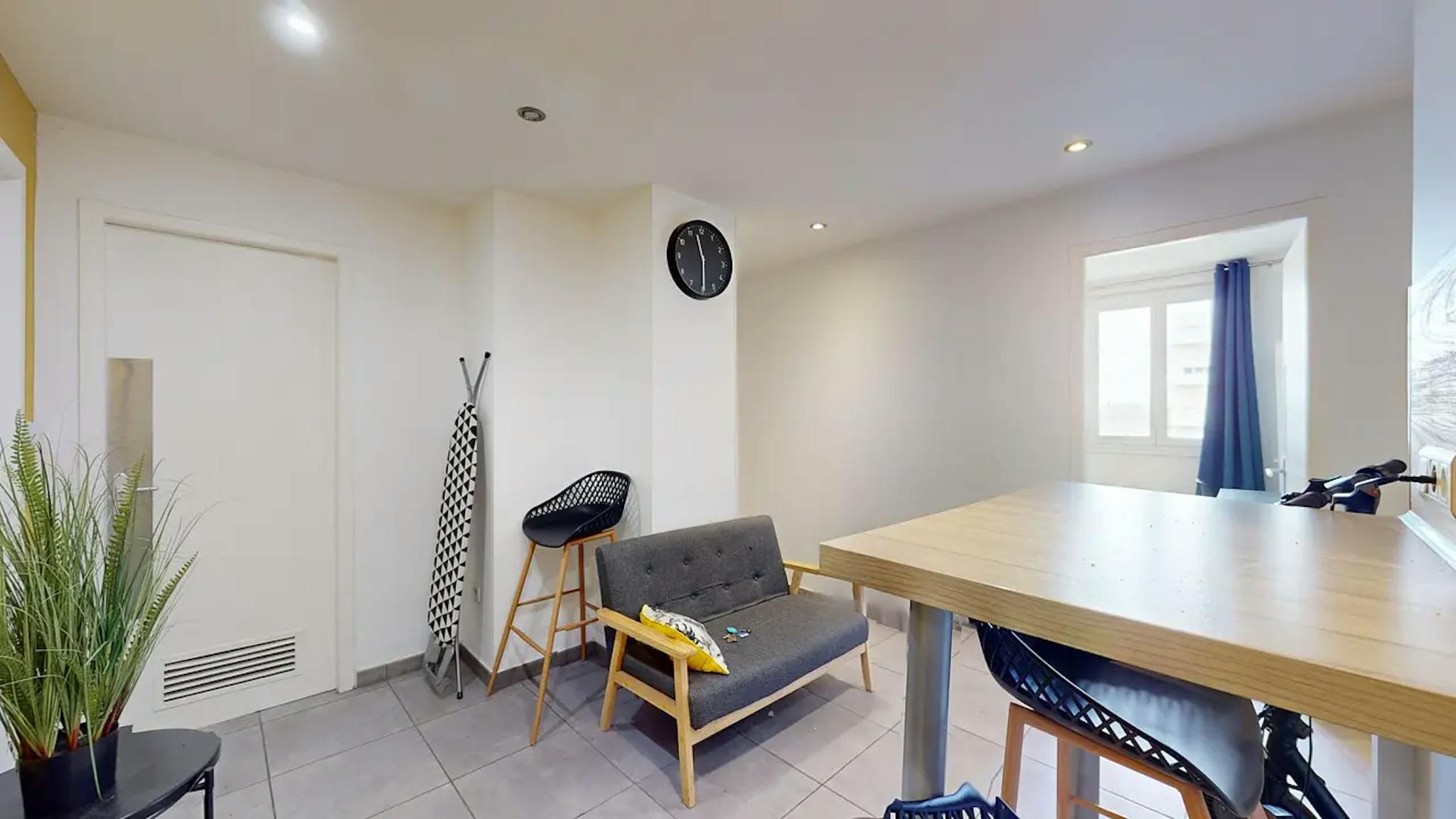 Private Room - Boulevard de Larramet, Toulouse - Gallery - 1