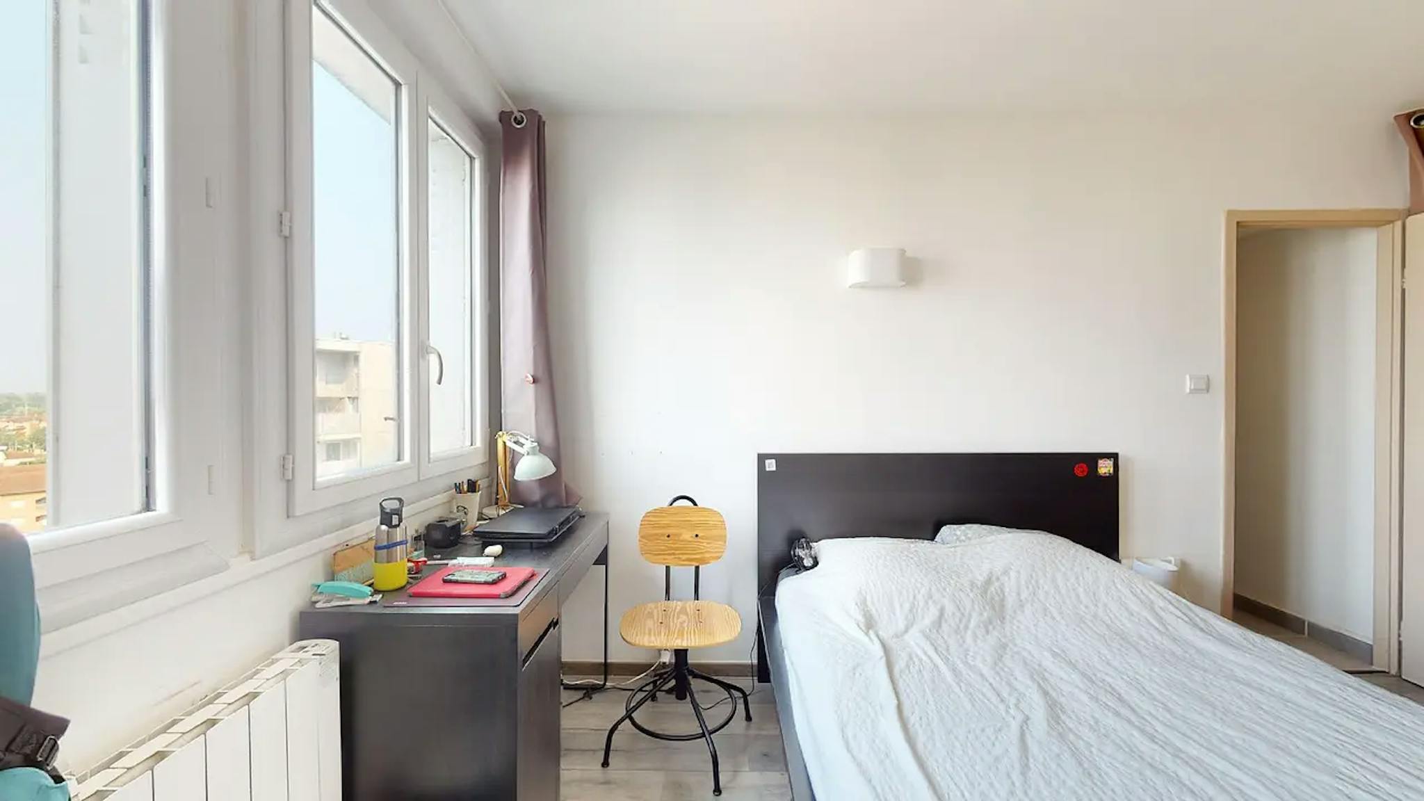  Private Room  -  Boulevard de Larramet, Toulouse  - Gallery -  1