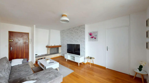 Avenue Voltaire, Orléans